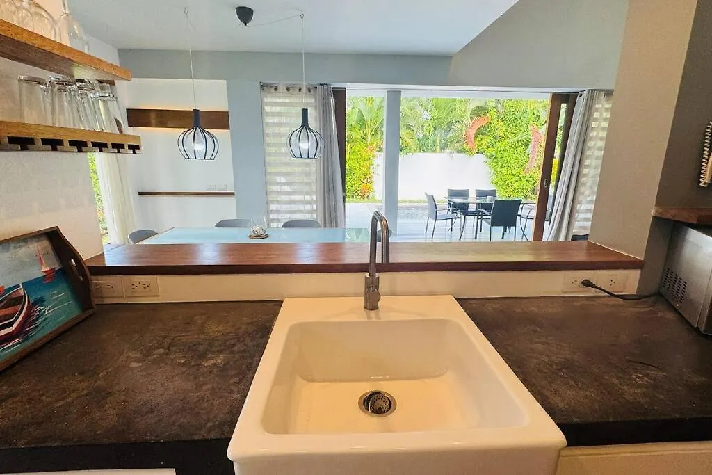 Private Garden Villa ラス・テレナス